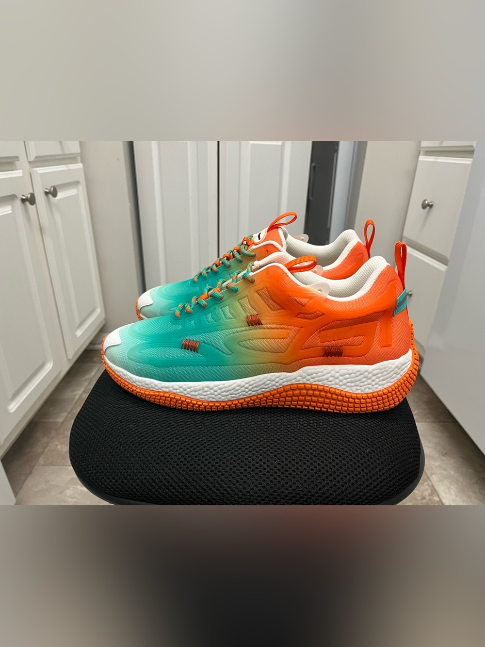 John Geiger 004 “Miami Faded” Size U.S. M13 (regular fit)